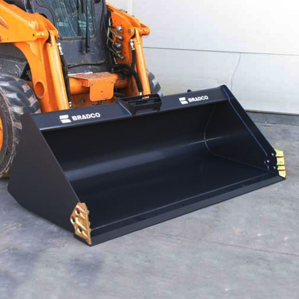 Bucket-attachment-on-a-skid-steer
