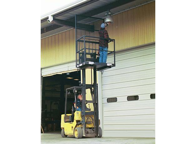 forklift in action with the industrial work platform by star industries