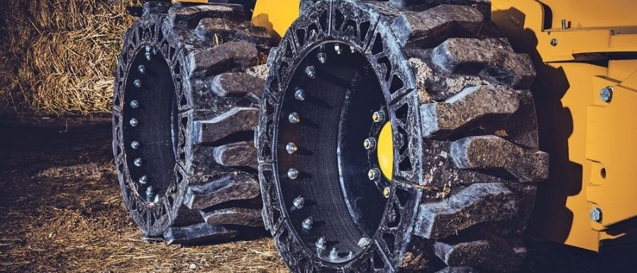 Foam Filled Vs Solid Skid Steer Tires