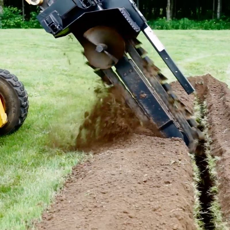 Lowe trencher making a trencher for pipe