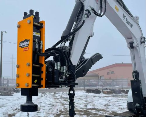 montana-post-driver-in-action-on-a-bobcat-excavator