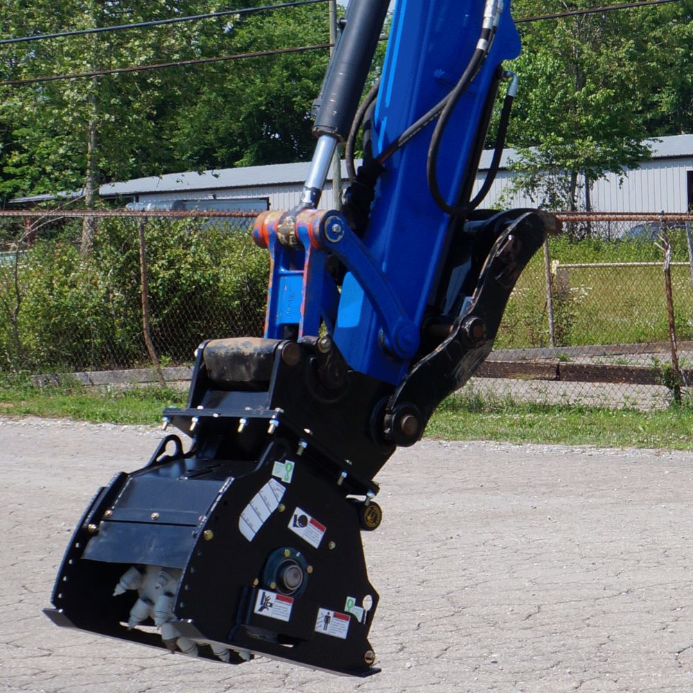 blue-diamond-excavator-attachment-in-action