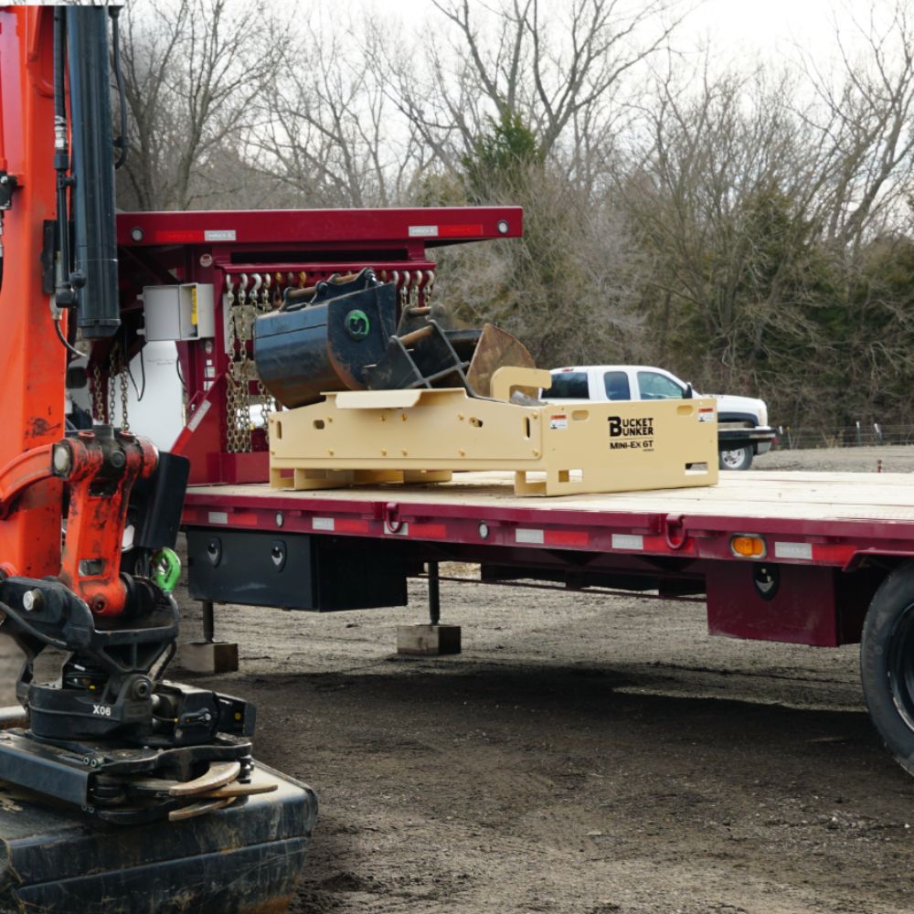 mini 6t on trailer