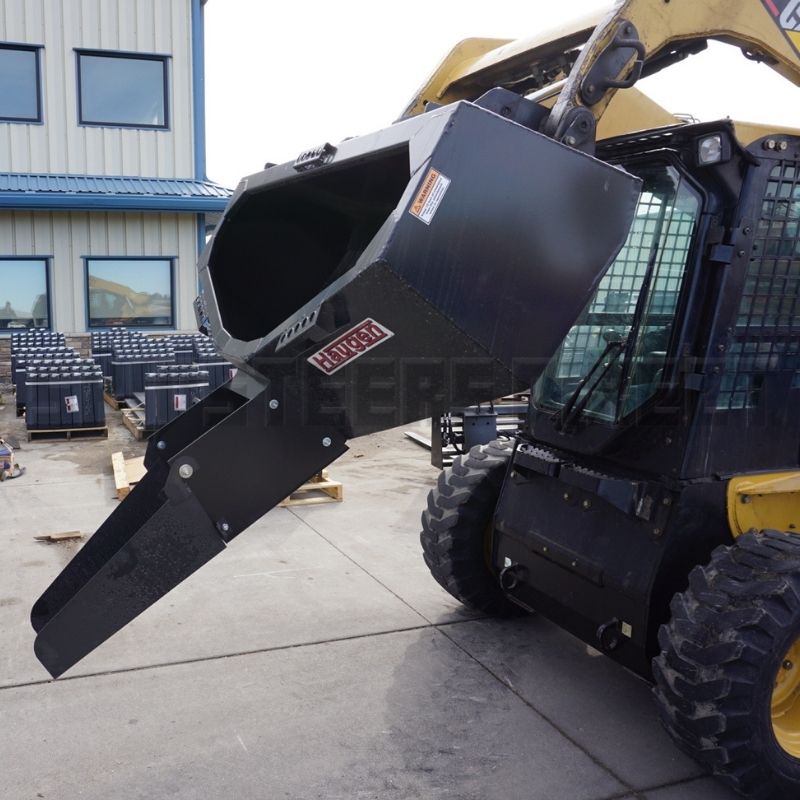 side-view-of-concrete-bucket-attachment-from-haugen-on-a-skid-steer