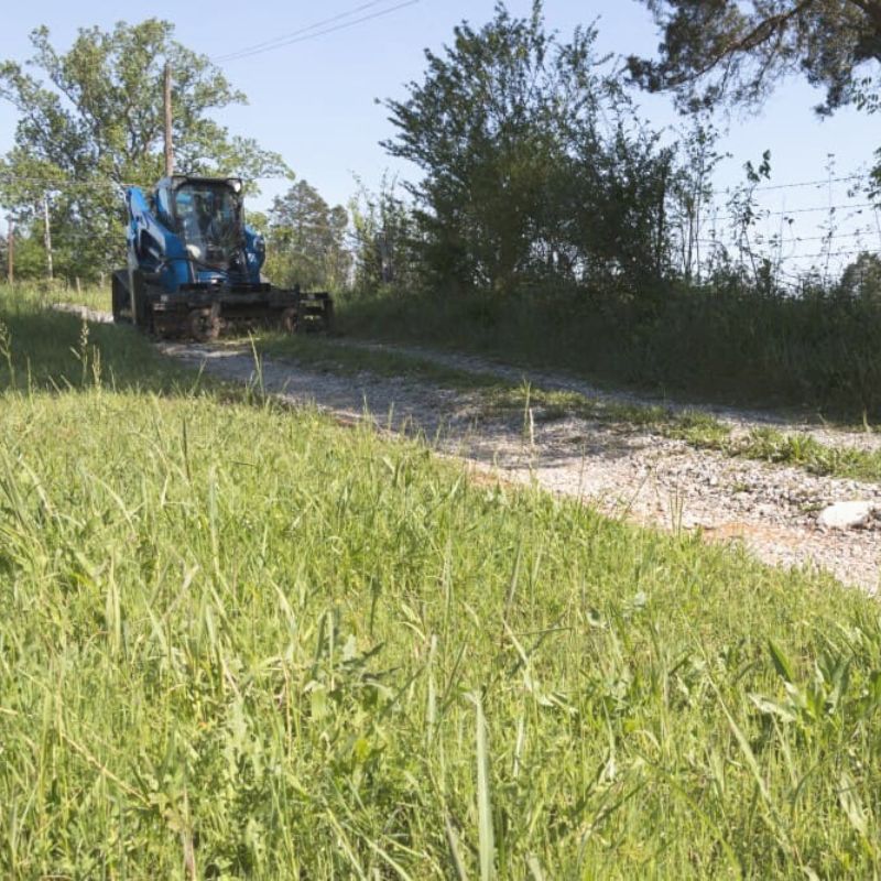 blue diamond extreme duty power rake in action