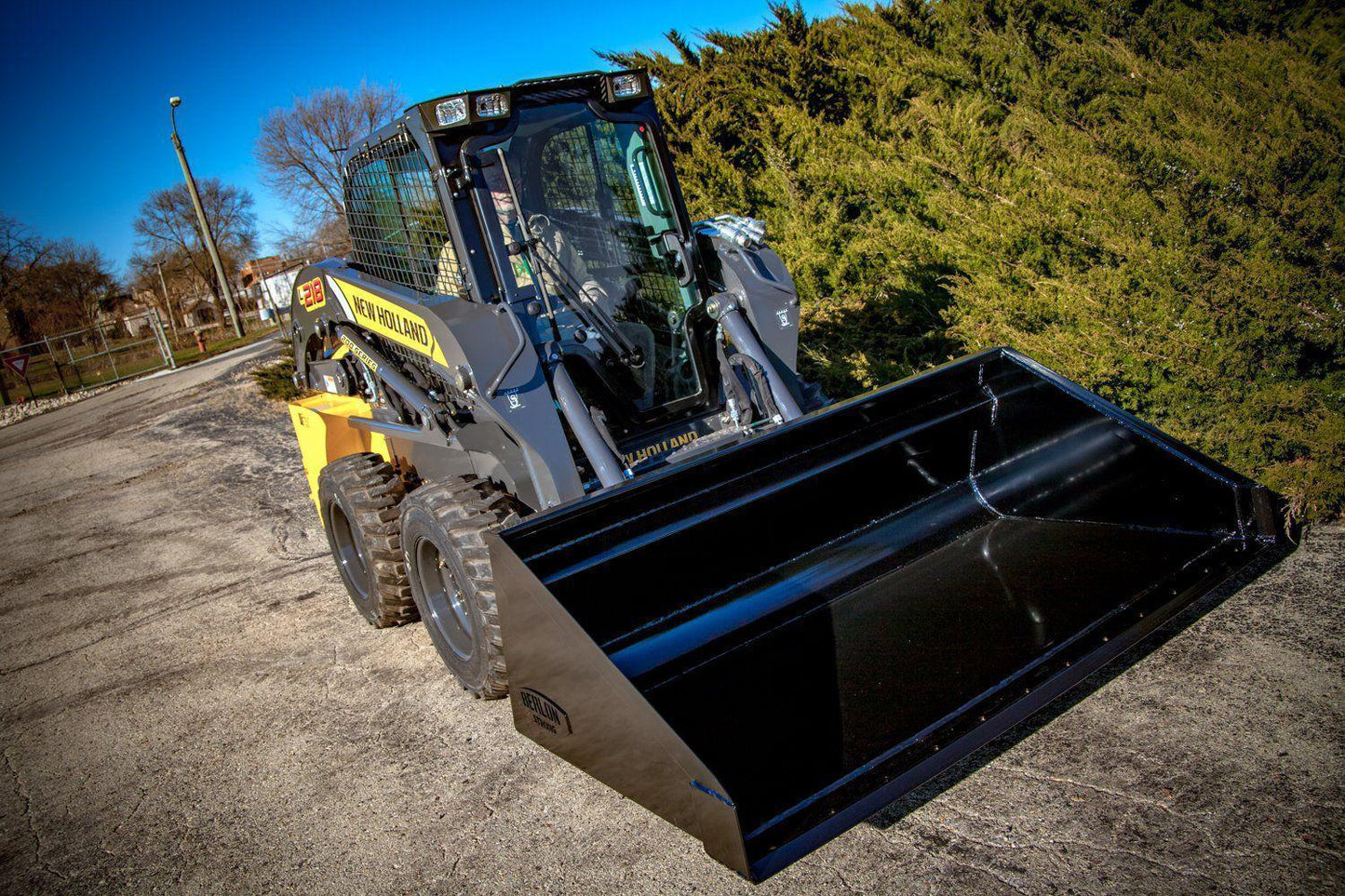 FMX Series Bucket - Skid Steer & Tractor - Berlon Industries FMX Series Bucket Berlon Industries 90 inch 