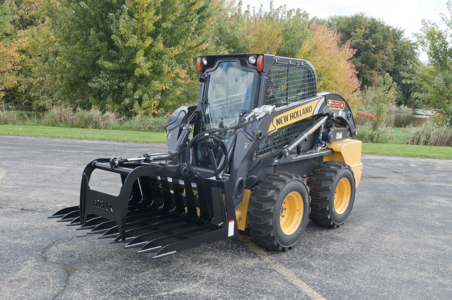 New Holland Skid Steer Light Duty Grapple from Berlon Industries 