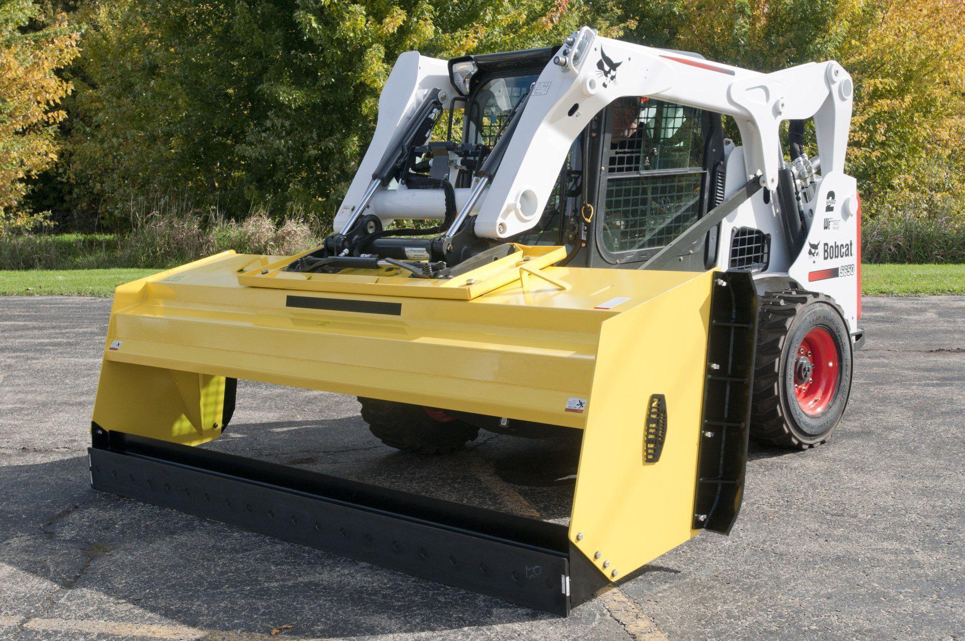 Low Profile Snow Pusher - Skid Steer & Tractor - Berlon Industries Low Profile Snow Pusher Berlon Industries 