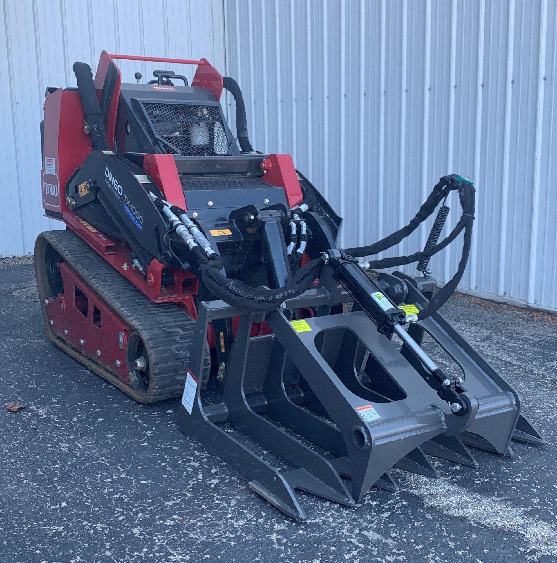 Mini Skid Steer Root Grapple from Berlon Industries 