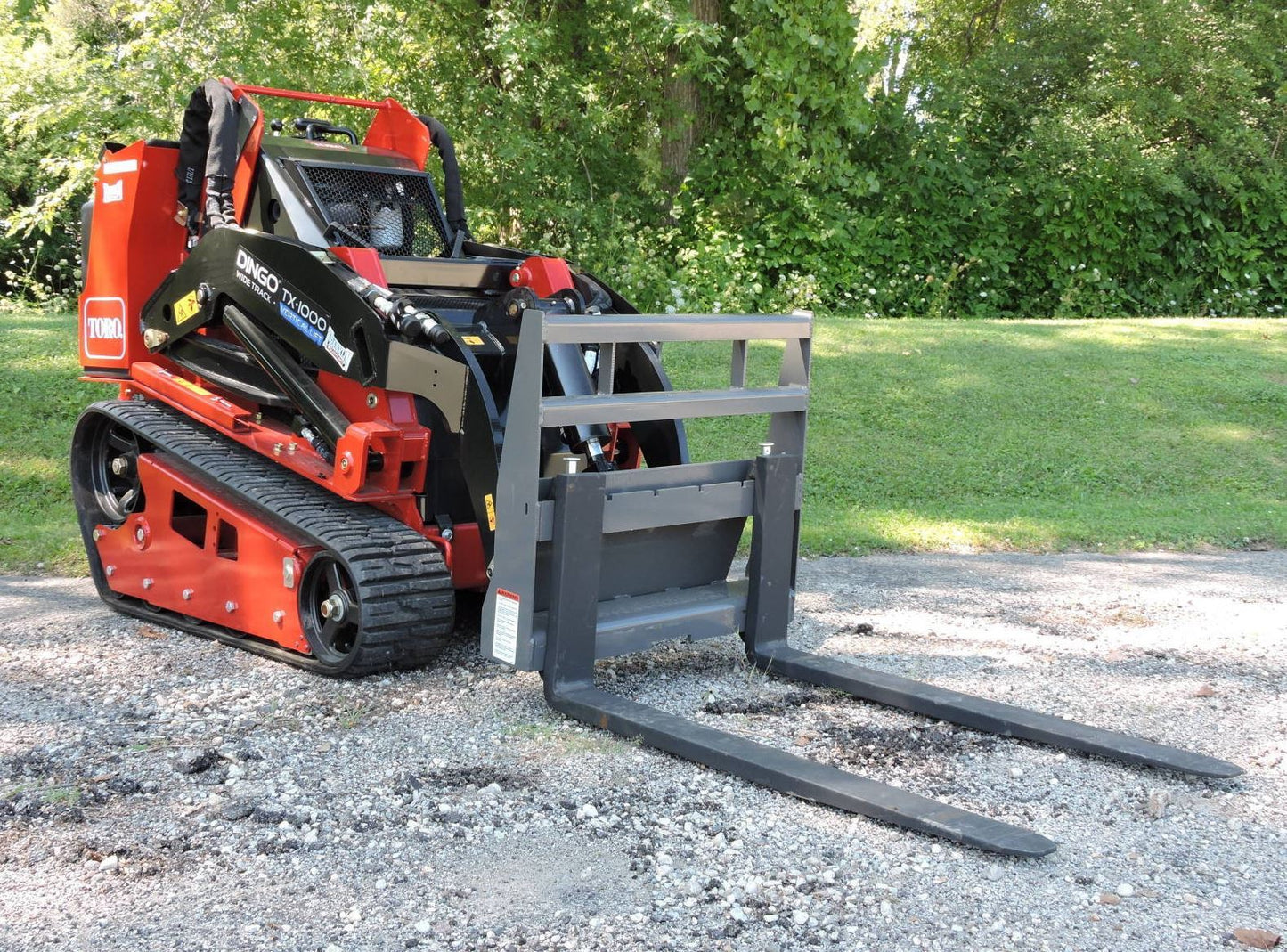 Mini Pallet Forks - Berlon Industries Mini Pallet Forks Berlon Industries 