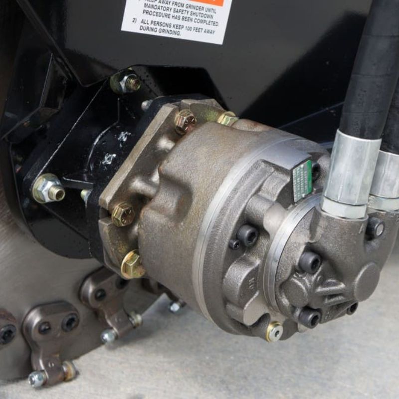 piston motor of the blue diamond stump grinder with swing arm