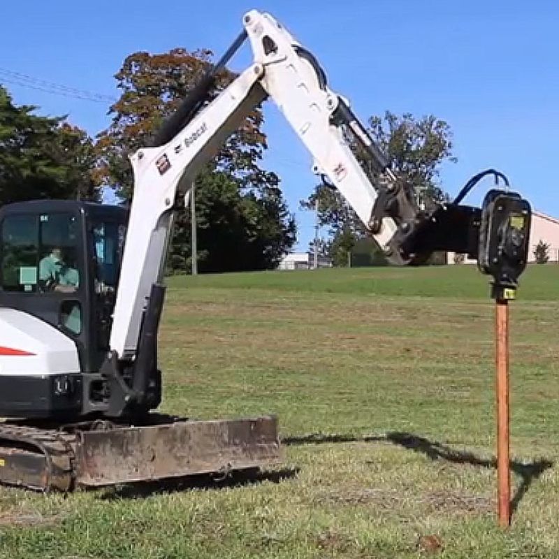 mini excavator pile driver